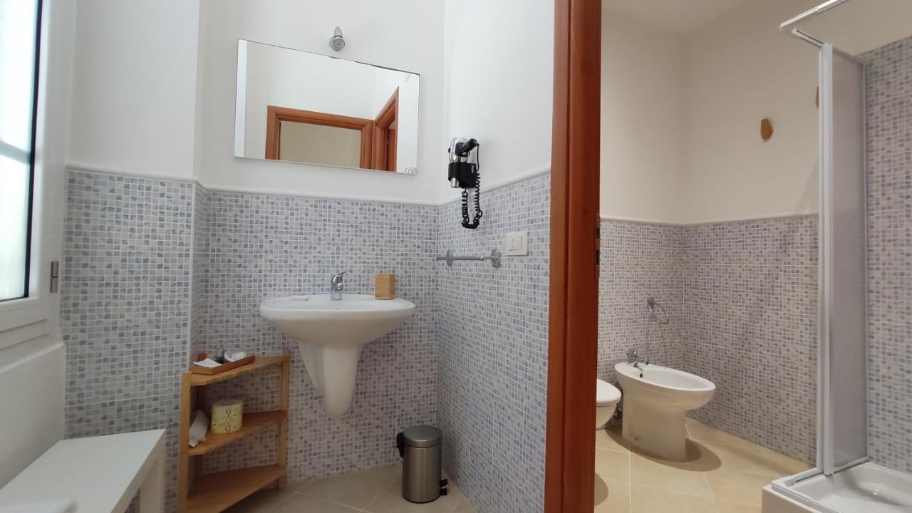 Nell'Azzurro Ξενοδοχείο Κάλιαρι Εξωτερικό φωτογραφία